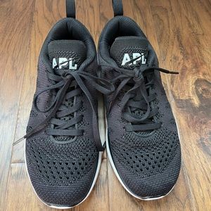 Apl size 6